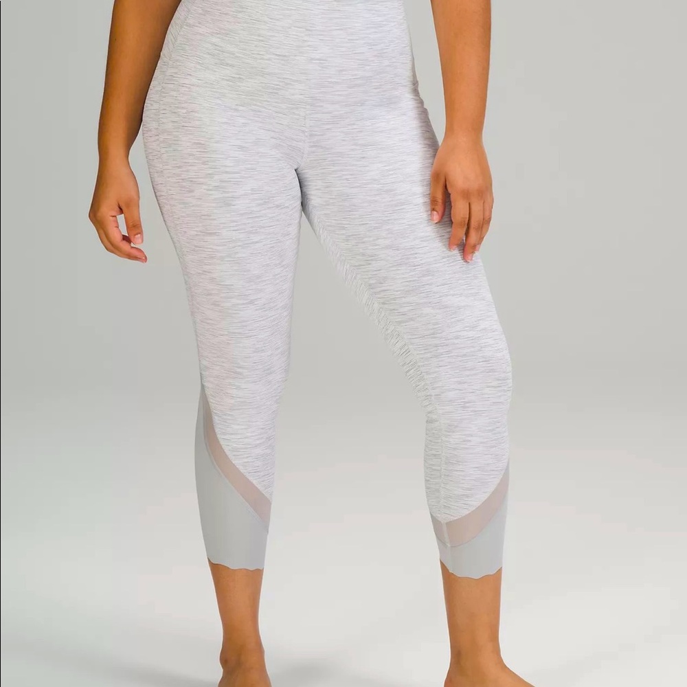 Lululemon Wunder Under Luxtreme Pants